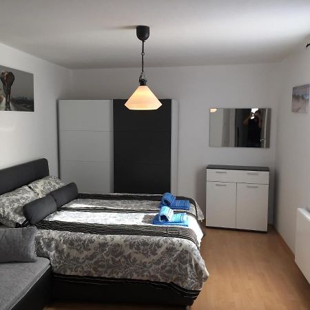 Big And Beautiful Apartment Hannover Exterior photo
